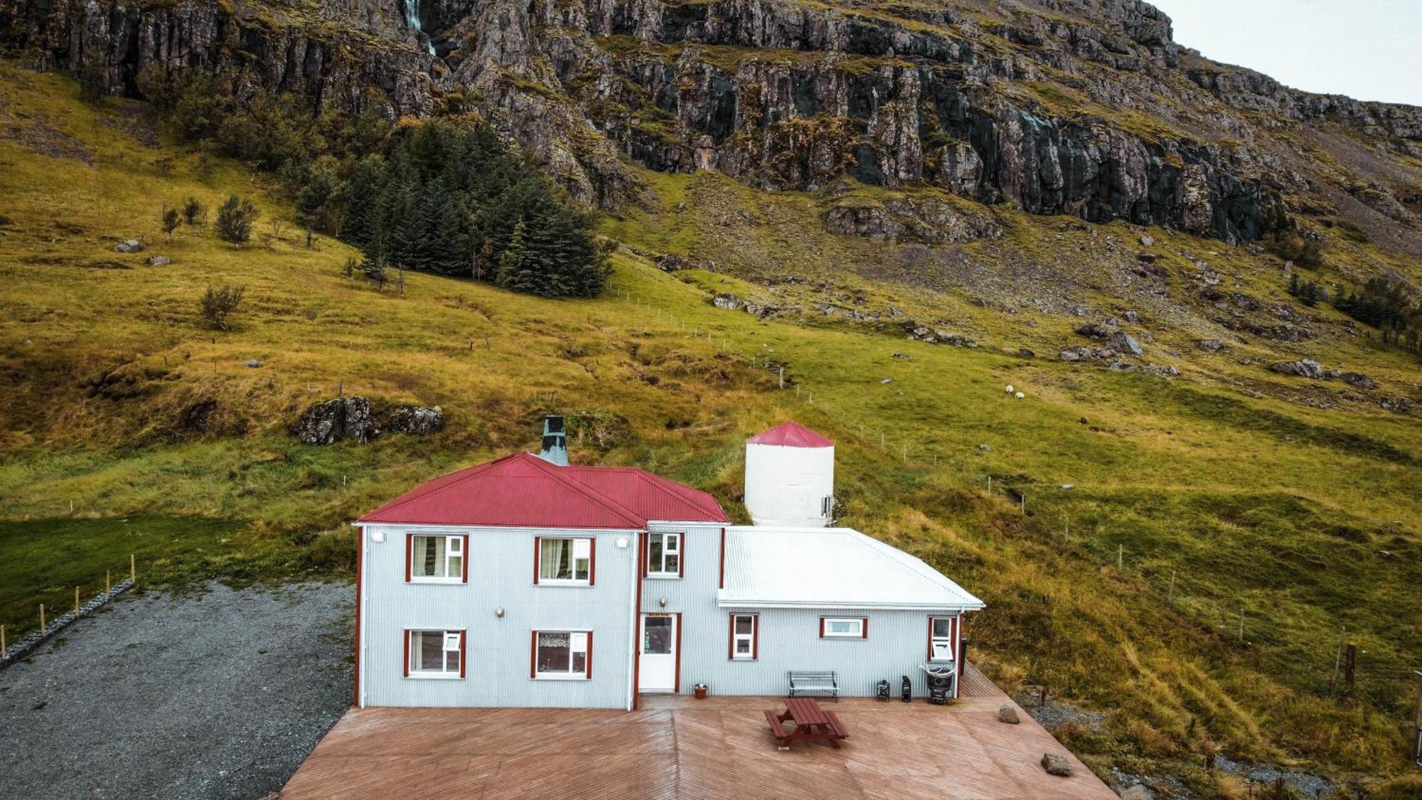 Guesthouse Stekkatun Skálafell Εξωτερικό φωτογραφία